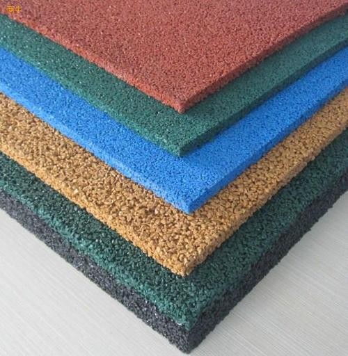 環(huán)保科技塑膠運(yùn)動(dòng)跑道2021展望 瑞琦塑膠的創(chuàng)新之路